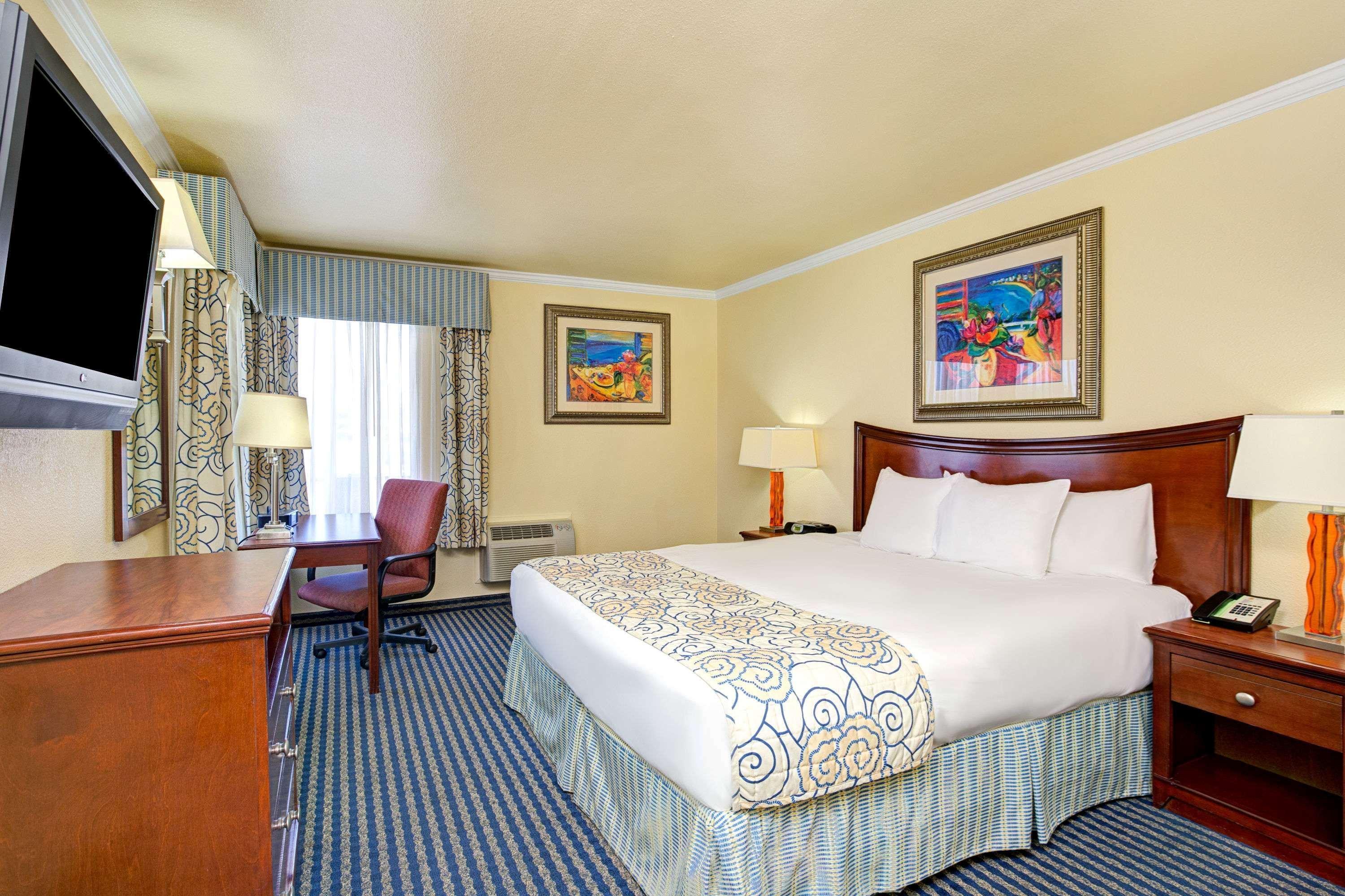 Super 8 By Wyndham Santa Cruz Beach Boardwalk Luaran gambar